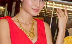 电动木棒动得好快